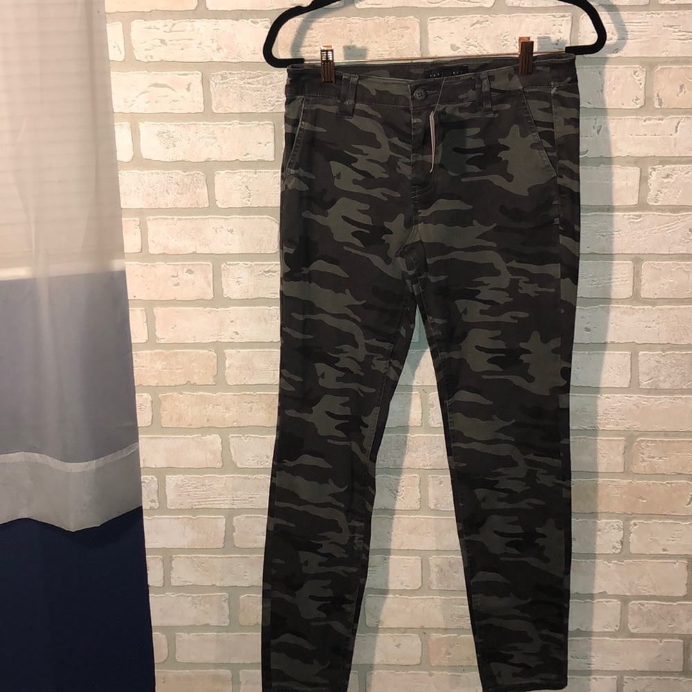 Camouflage Sanctuary skinny jeans